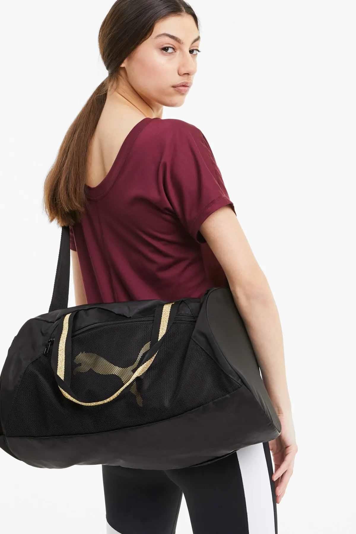 PUMASpor ve Seyehat ÇantasıPuma Spor Çantası AT Ess Barrel Kadın Spor ve Seyehat Çantası 077365-06 SIYAH