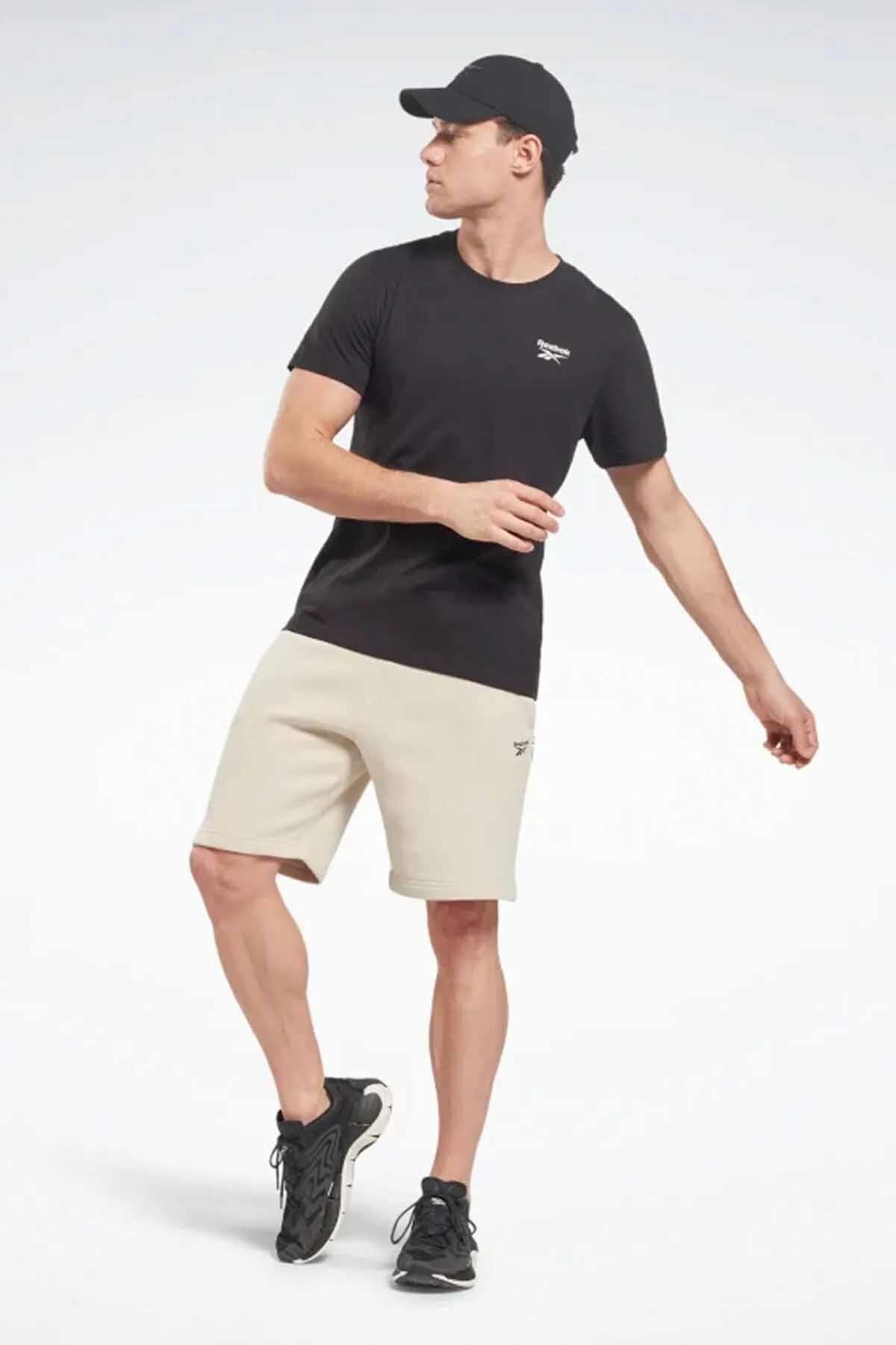 REEBOKTişörtReebok RI Left Chest Logo Erkek Tişört 100054973Siyah