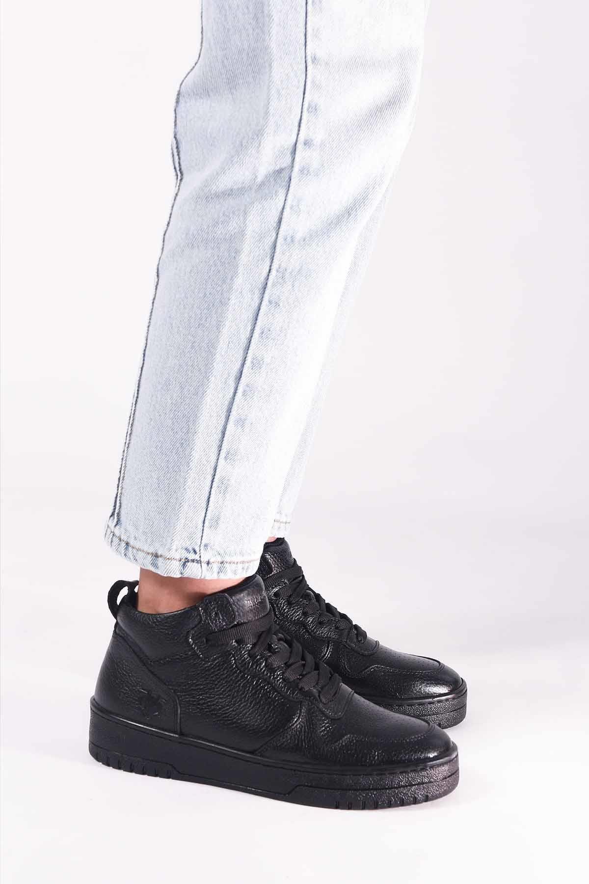 REKOR SPORGünlük SporAir Force Hı  V2 Hakki Deri Kadın Günlük Spor Ayakkabı RS-8002Siyah