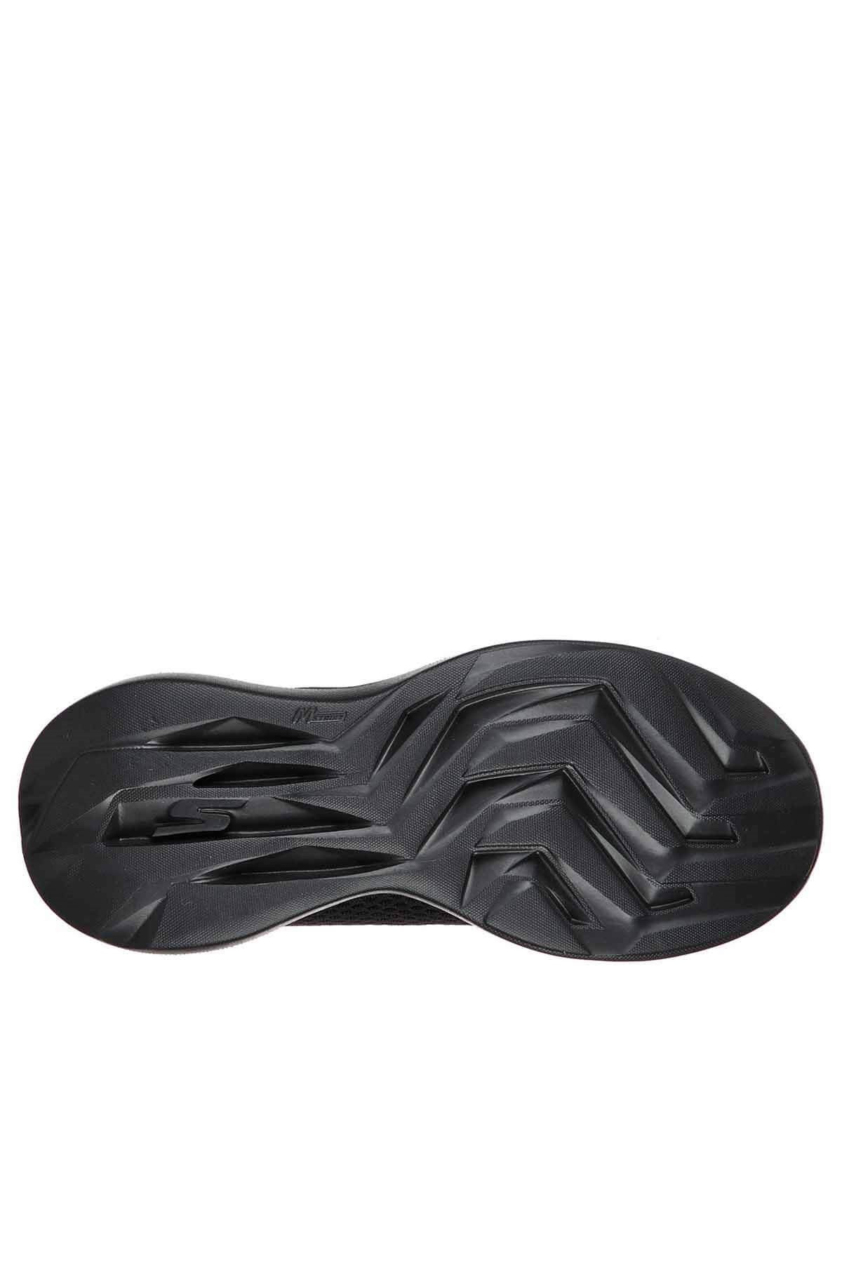 SKECHERSGünlük SporSkechers Go Run Fast-Glide Kadın Günlük Spor Ayakkabı 15107 BBK-Siyah