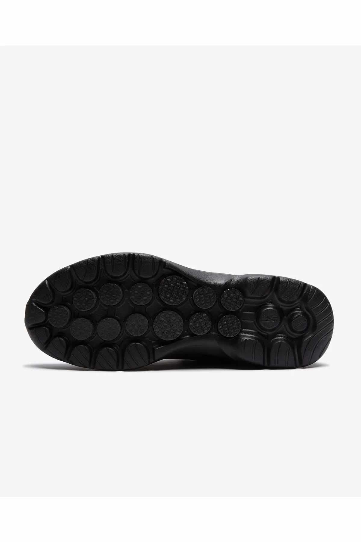 SKECHERSGünlük SporSkechers GO WALK 6 - İCONİC VİSİON Kadın Günlük Spor Ayakkabı 124514 BBK Siyah