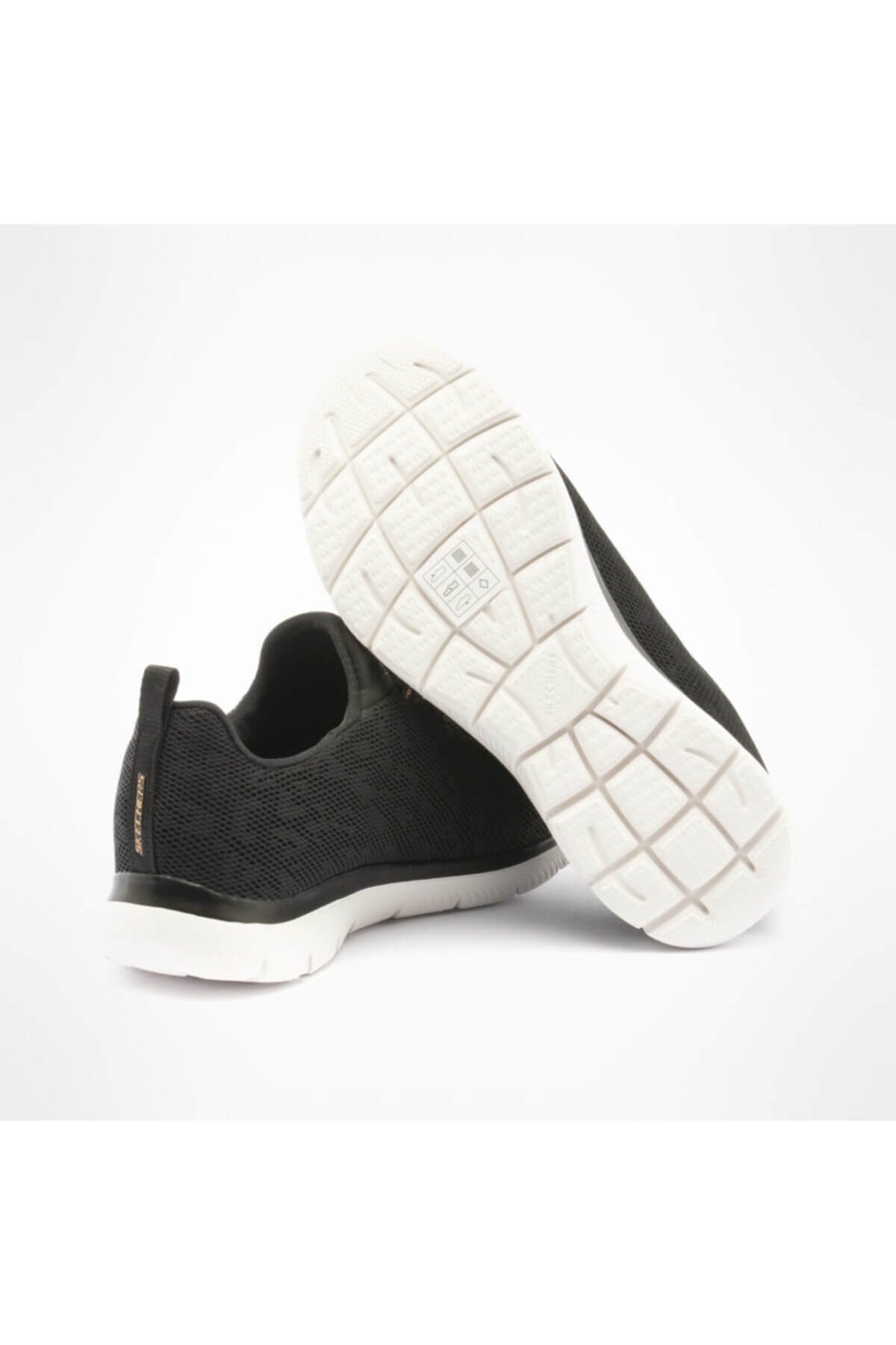 SKECHERSGünlük SporSkechers Summits - Leopard Spot Kadın Günlük Spor Ayakkabı 149037 BKRG-Siyah