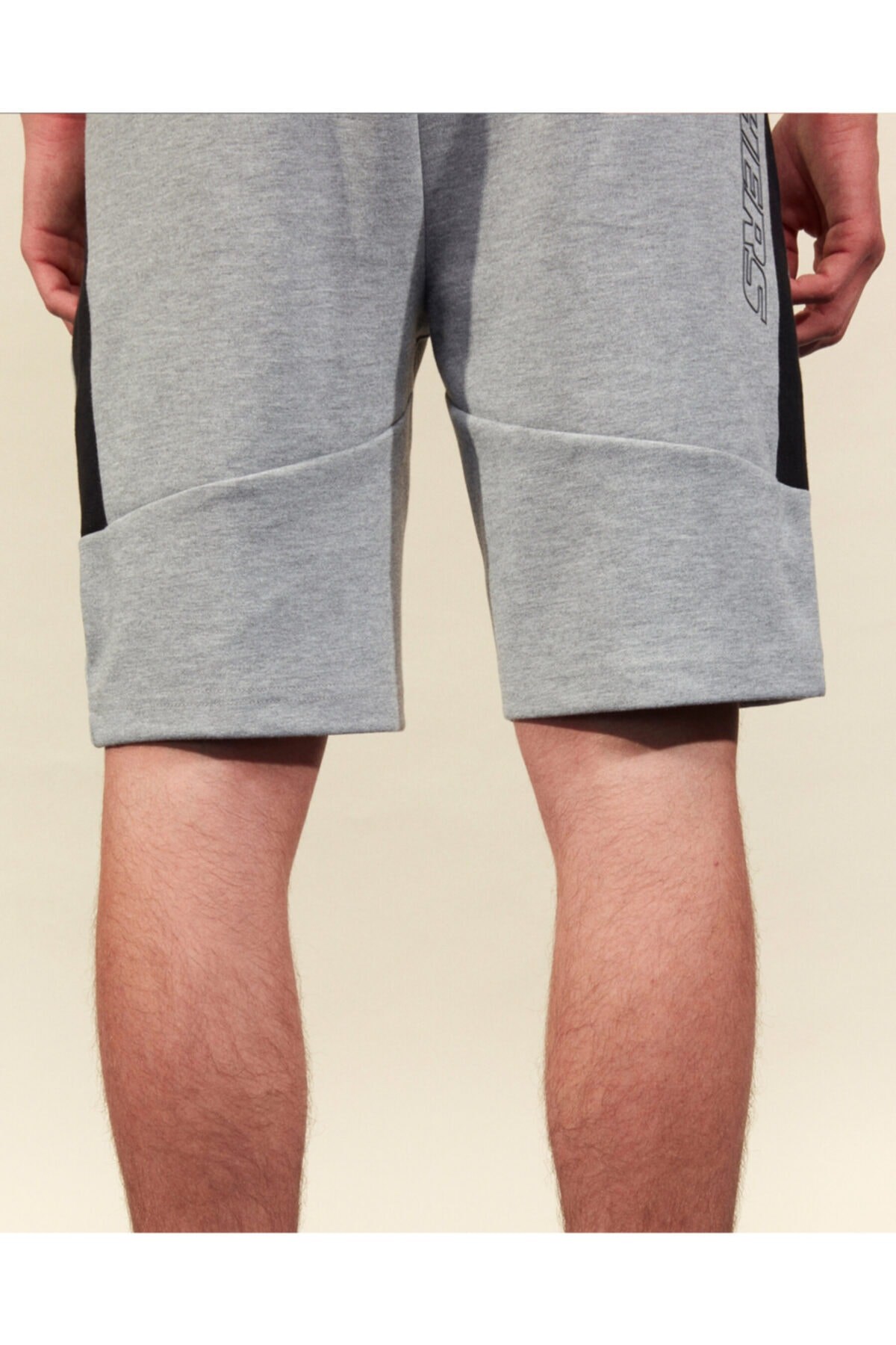 SKECHERSŞortSkechers 2Xi-Lock M 9 İnch Erkek Şort S202108-036 Gri