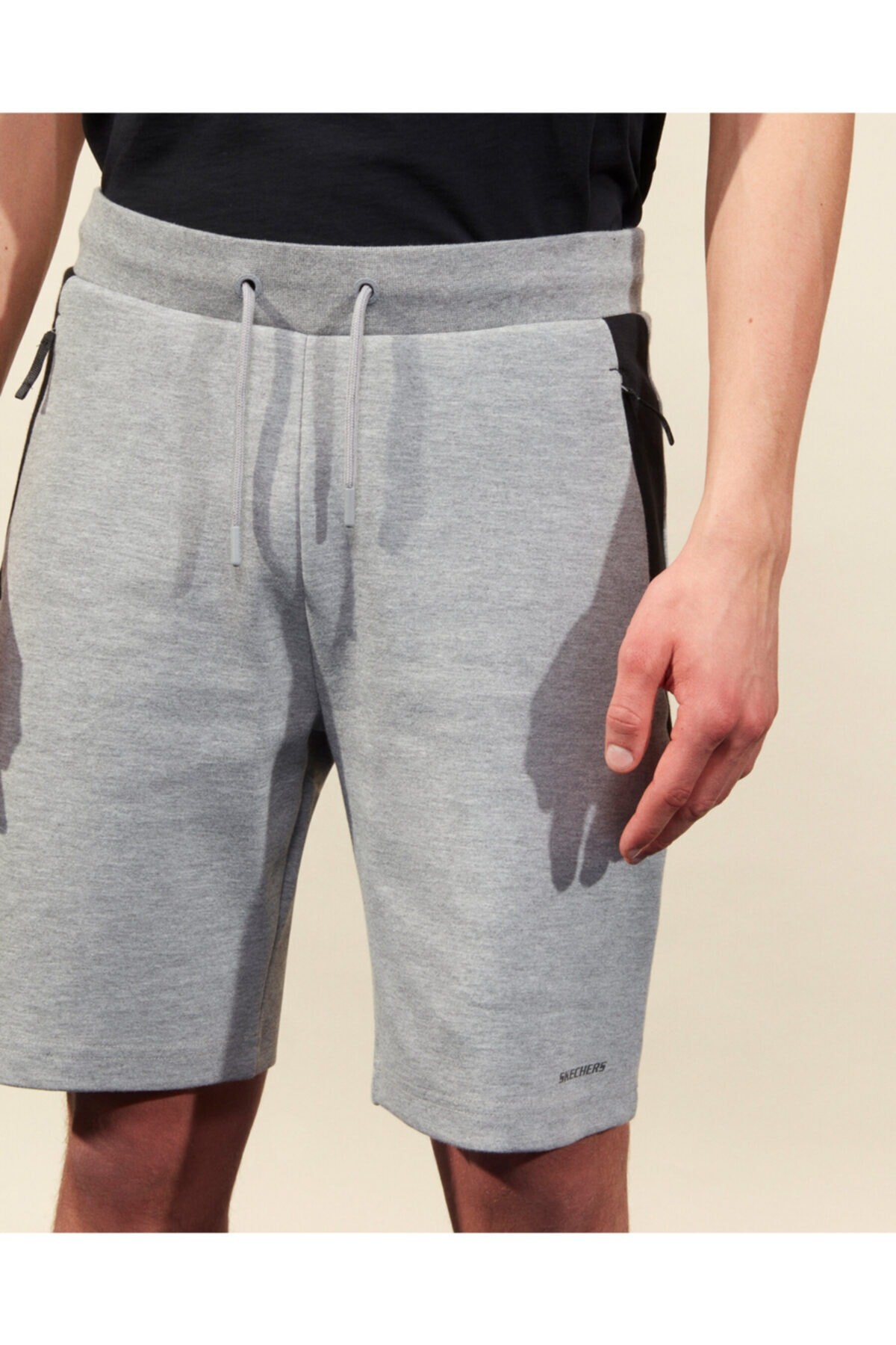 SKECHERSŞortSkechers 2Xi-Lock M 9 İnch Erkek Şort S202108-036 Gri