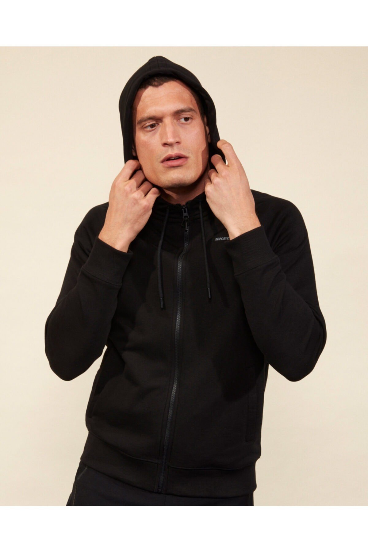 SKECHERSSweatshirtSkechers Lw Fleece M Full Zip Erkek Sweatshirt S202001-001 Siyah