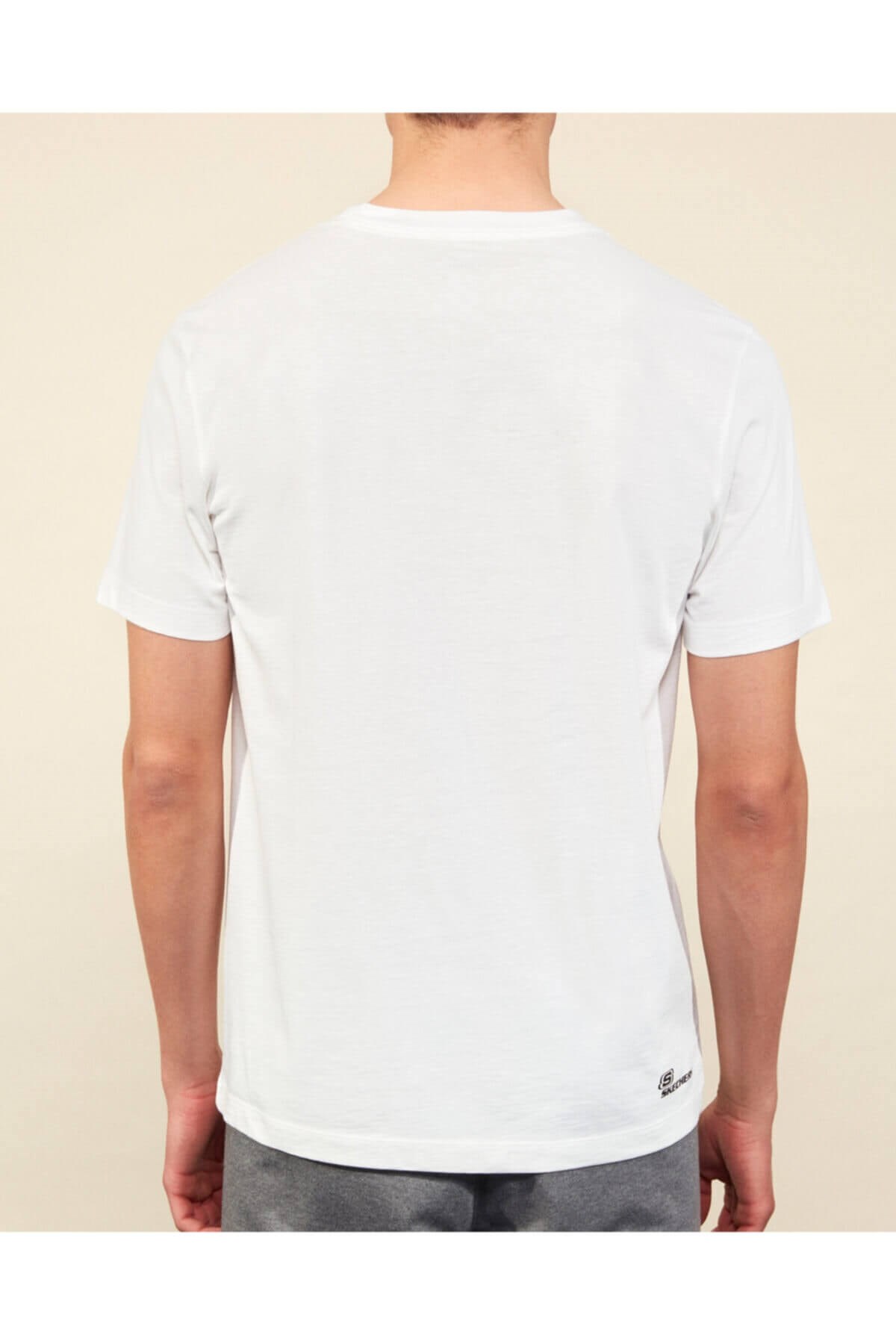 SKECHERSTişörtSkechers Graphic Tee M Erkek Tişört S202256-102 Beyaz