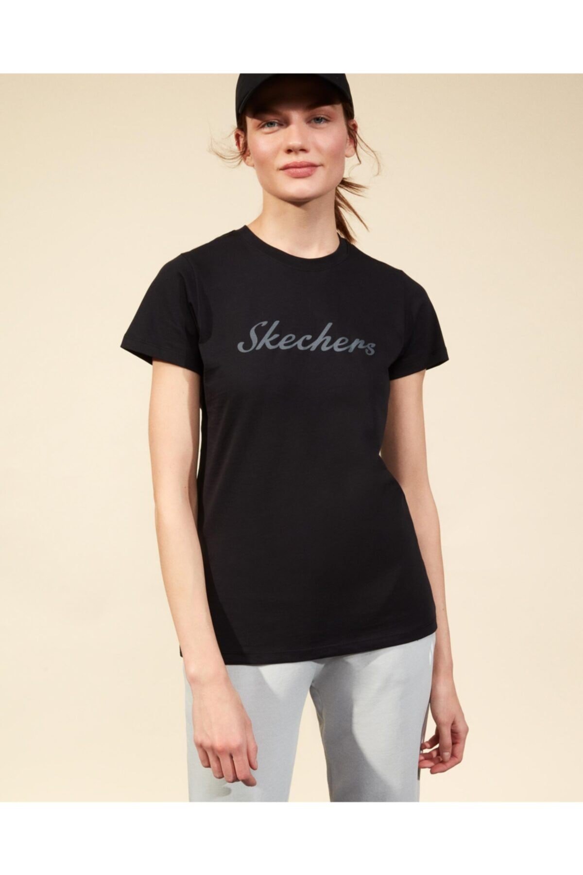 SKECHERSTişörtSkechers Graphic Tee W Kadın Tişört S211282-001 Siyah