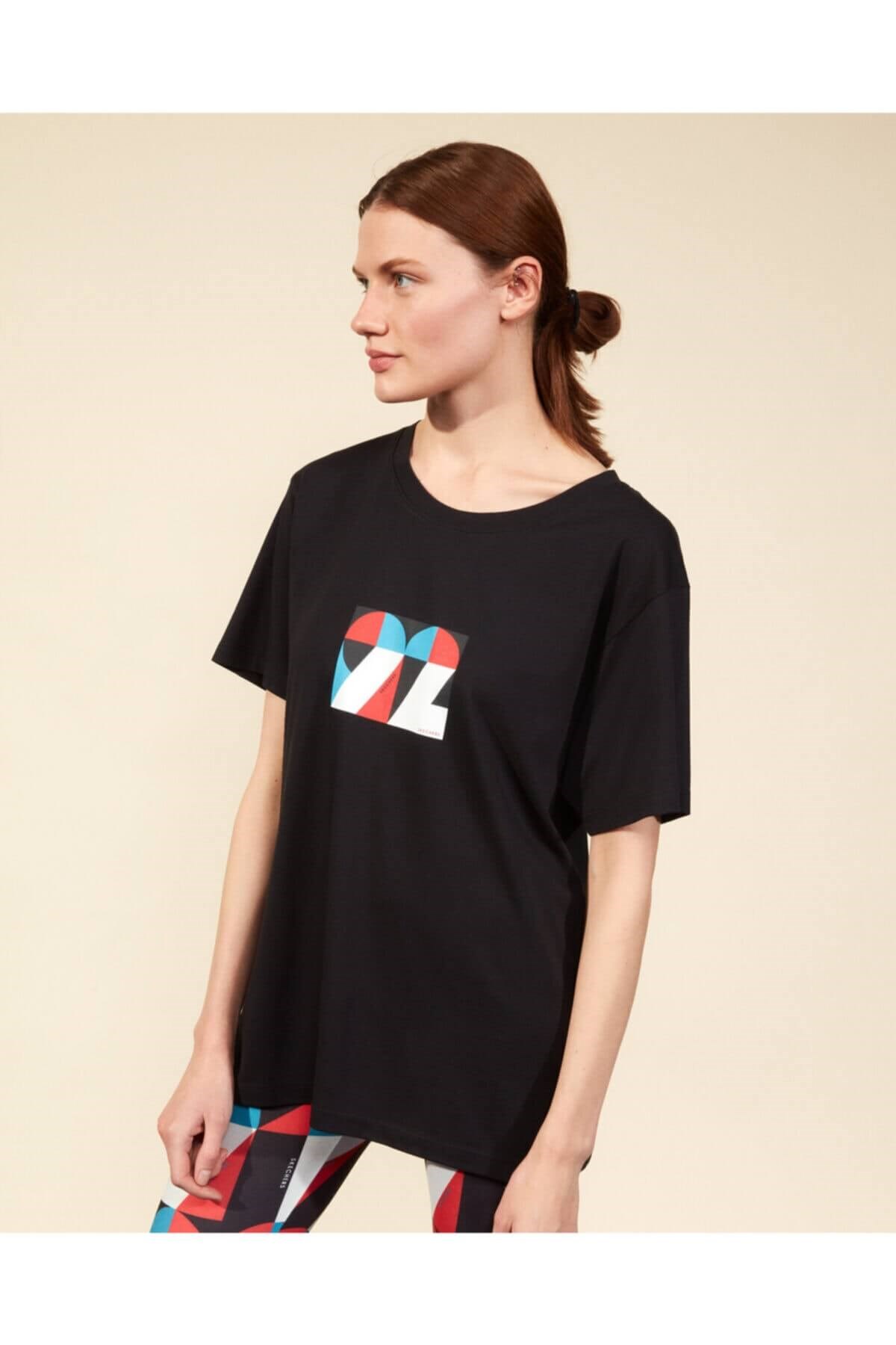 SKECHERSTişörtSkechers Graphic Tee W Kadın Tişört S211160-001 Siyah