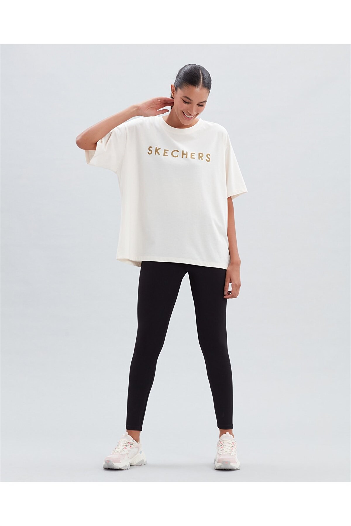 SKECHERSTişörtSkechers W Wordmark Printed Crew Neck T-Shirt Kadın Tişört S222109-102 Off White