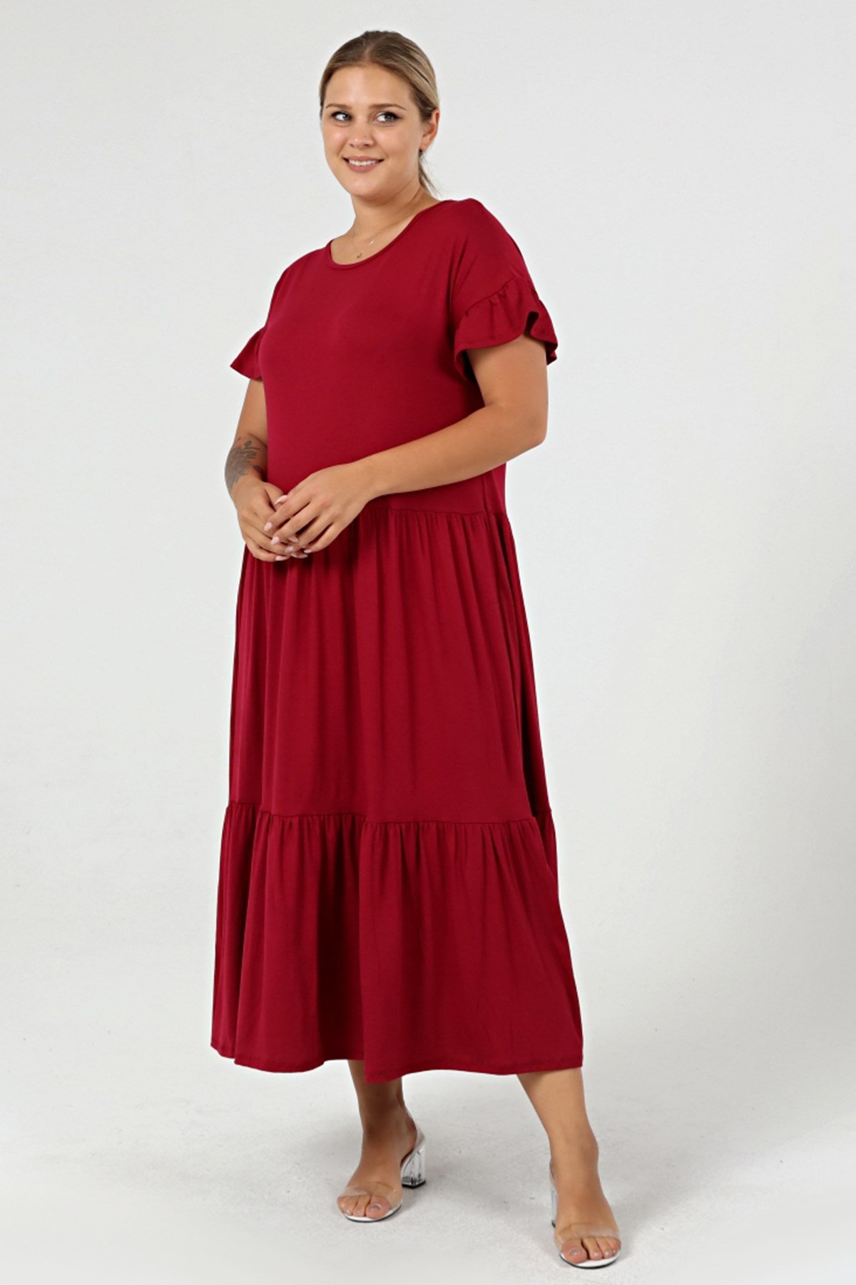 Büyük Beden Büzgülü Blok Fırfır Kol Elbise BordoCurvy TrendBüyük Beden Büzgülü Blok Fırfır Kol Elbise Bordo