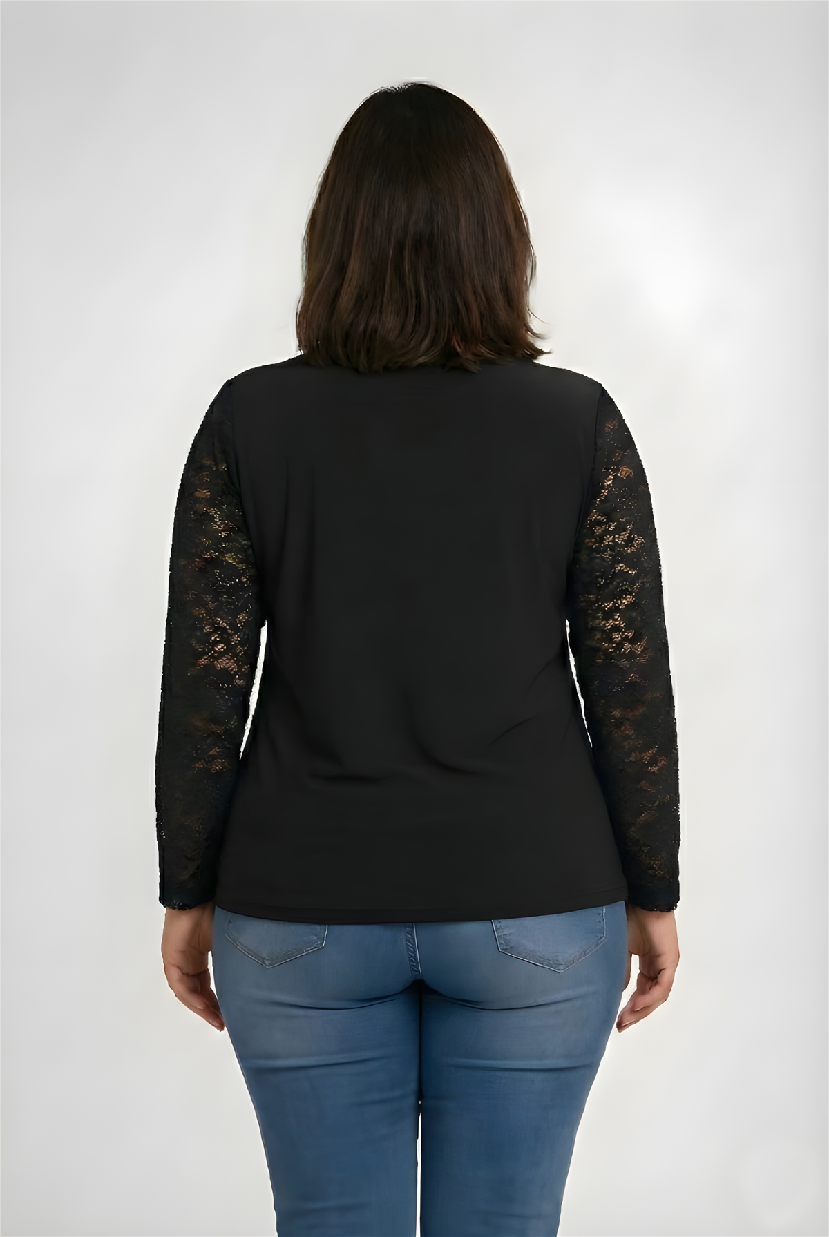 Büyük Beden Degaje Yaka Uzun Dantel Kol Bluz SiyahCurvy TrendBüyük Beden Degaje Yaka Uzun Dantel Kol Bluz Siyah