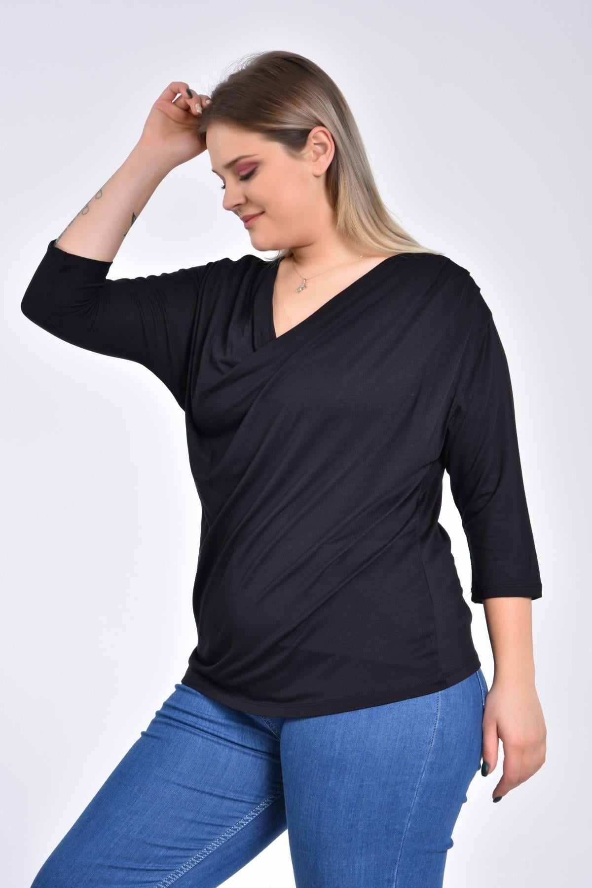 Büyük Beden Degaje Yaka Yarasa Kol Bluz - Büyük Beden Kadın Bluz ModelleriModacazibeBüyük Beden Degaje Yaka Yarasa Kol Bluz