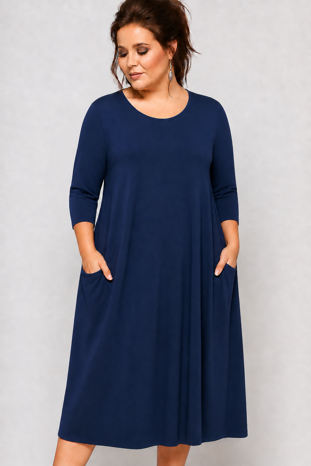 Büyük Beden Geniş Kesim Uzun Kol Viskon Elbise LacivertCurvy TrendBüyük Beden Geniş Kesim Uzun Kol Viskon Elbise Lacivert