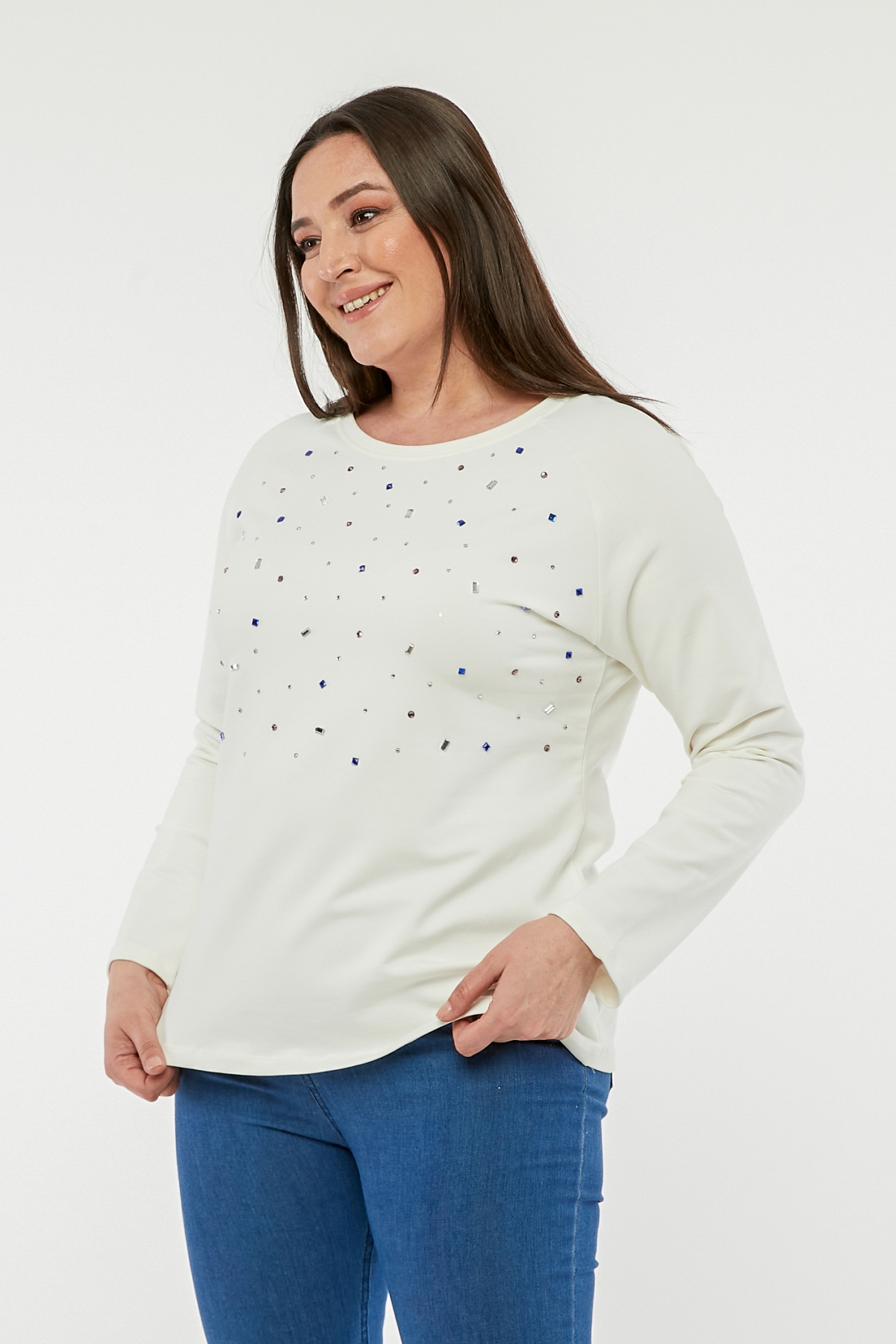 Büyük Beden Renkli Taş Baskılı Reglan Kol Sweatshirt EkruCurvy TrendBüyük Beden Renkli Taş Baskılı Reglan Kol Sweatshirt Ekru