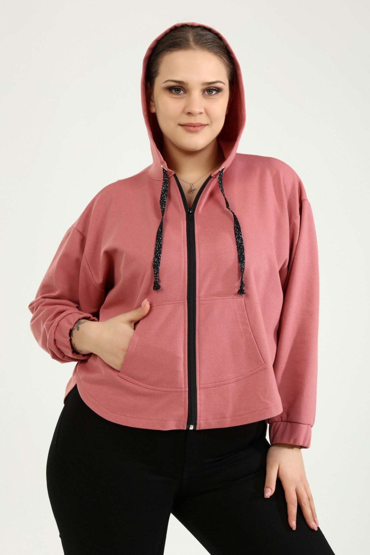 ModacazibeKapşonlu Fermuarlı 2 İplik Arkası Uzun Sweatshirt