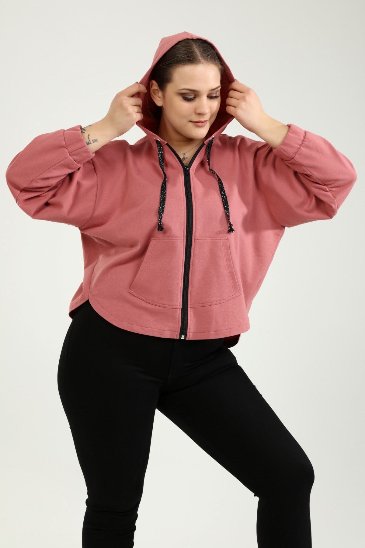 ModacazibeKapşonlu Fermuarlı 2 İplik Arkası Uzun Sweatshirt