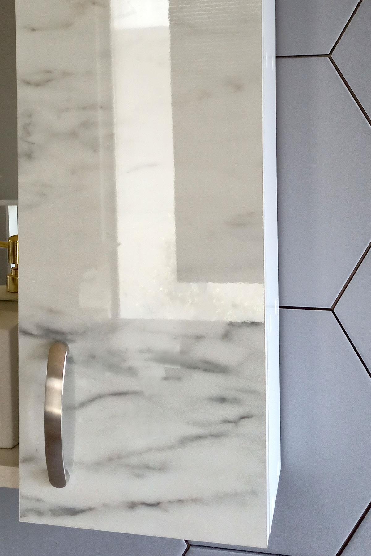 Nurcelant Banyo Dolabı Aynalı Raflı 60 cm Üst Modül Marmo Mermer Desenli