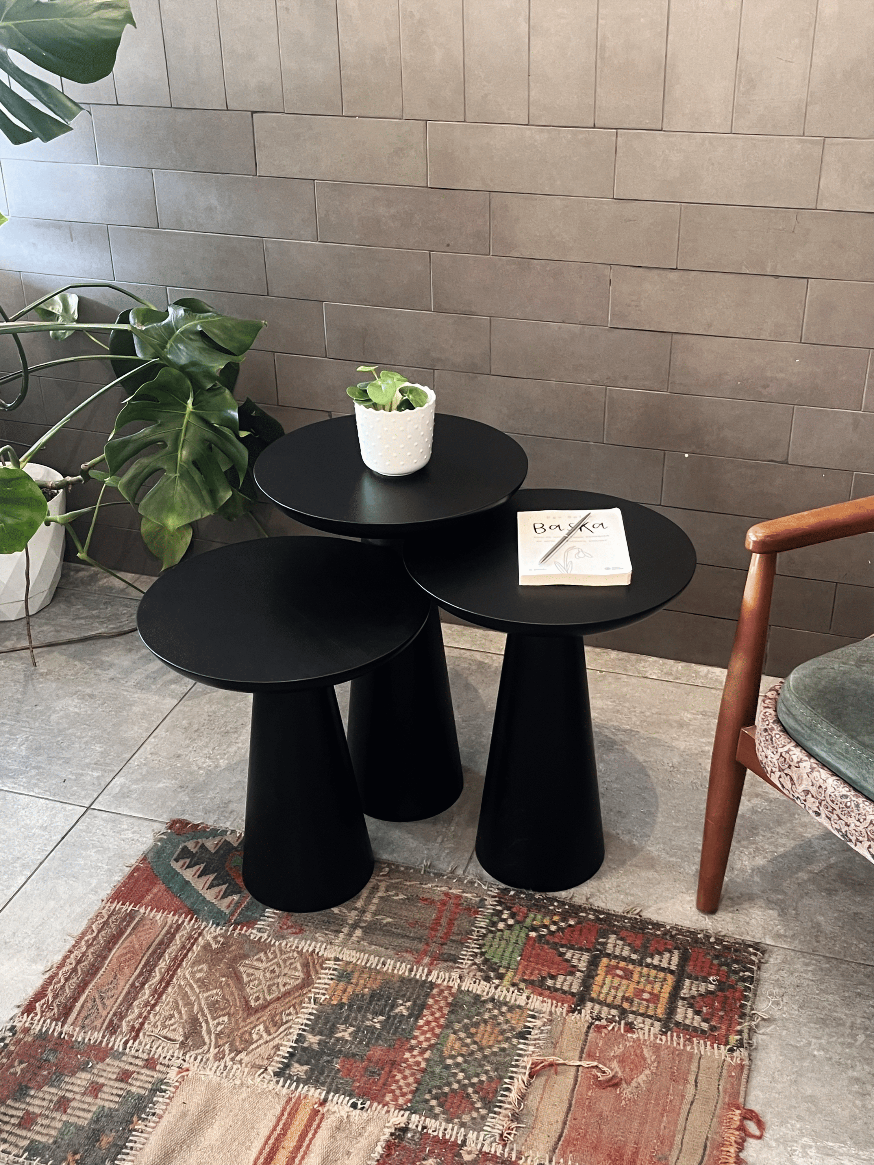 3'lü Zigon Mantar Sehpa Mushroom | Masif Ahşap Modern Yan Sehpa Takımı (Siyah)