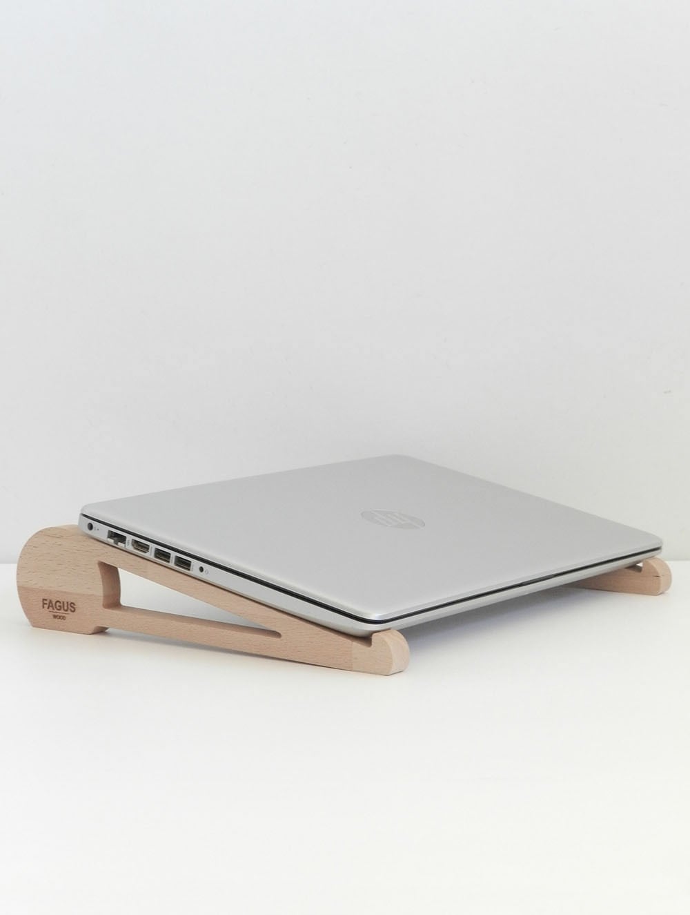 Girift Laptop Standı