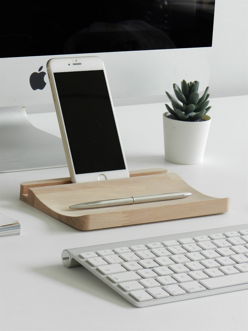 Tiny Telefon Standı