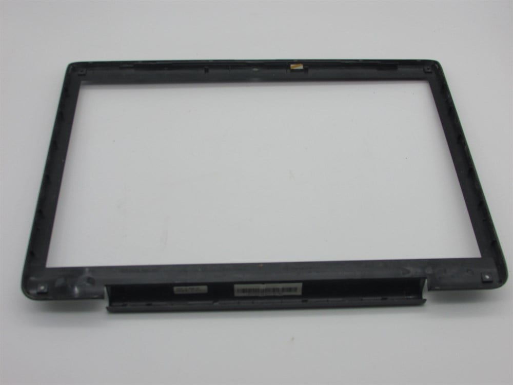  Toshiba A200-1UB Notebook Lcd Bezel Ön