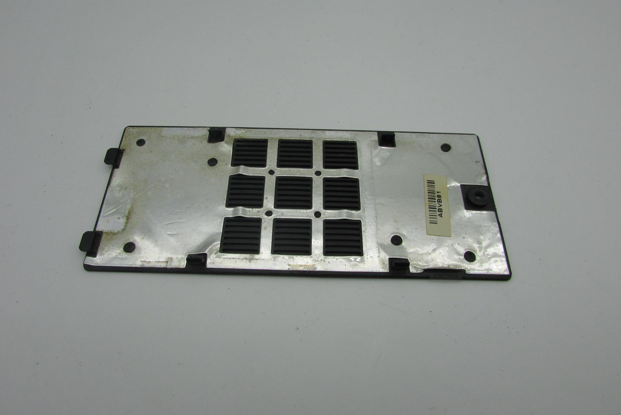 ASUS  X53B Notebook  Ram Kapak
