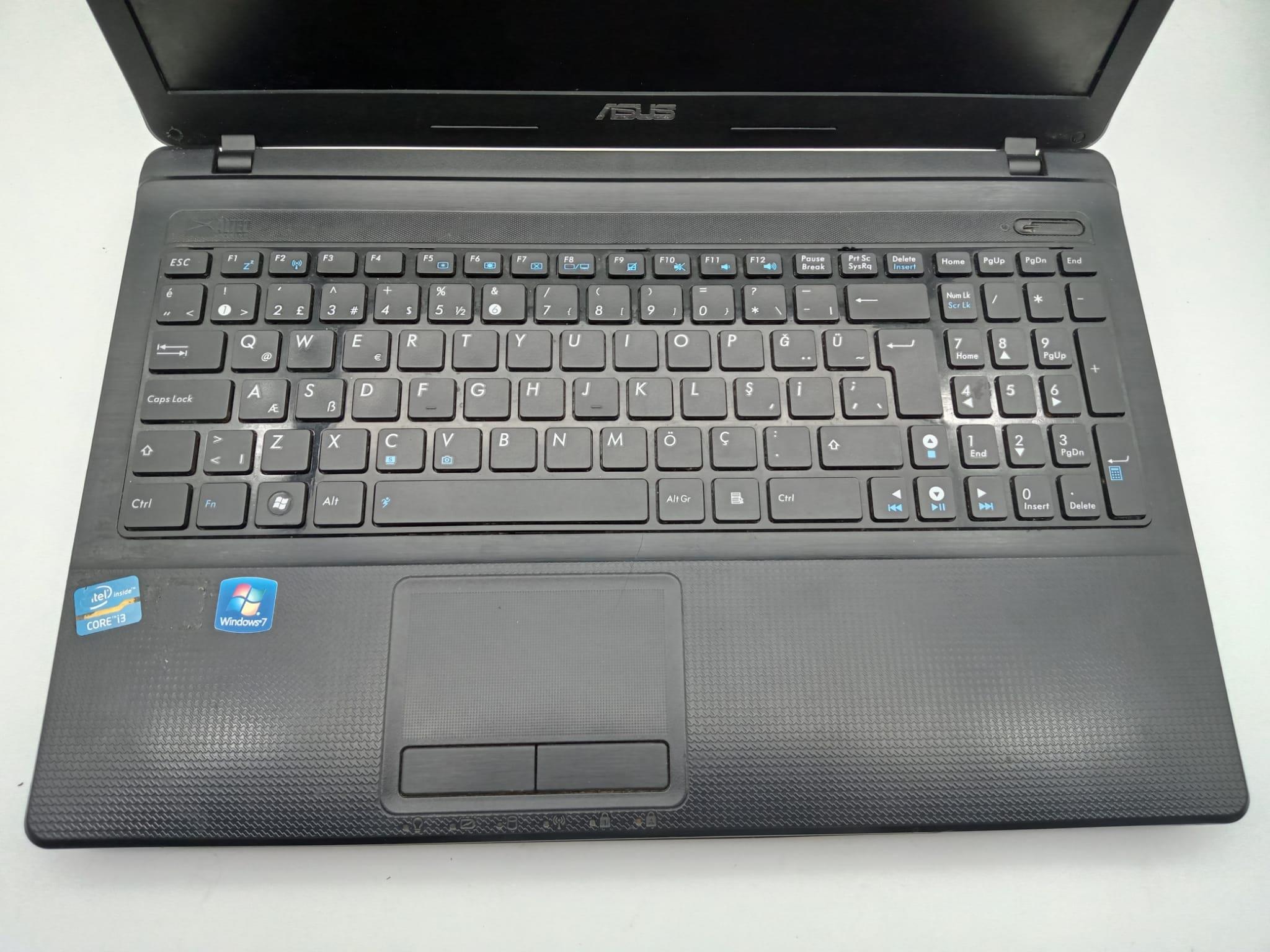 ASUS X54H 2 EL NOTEBOOK