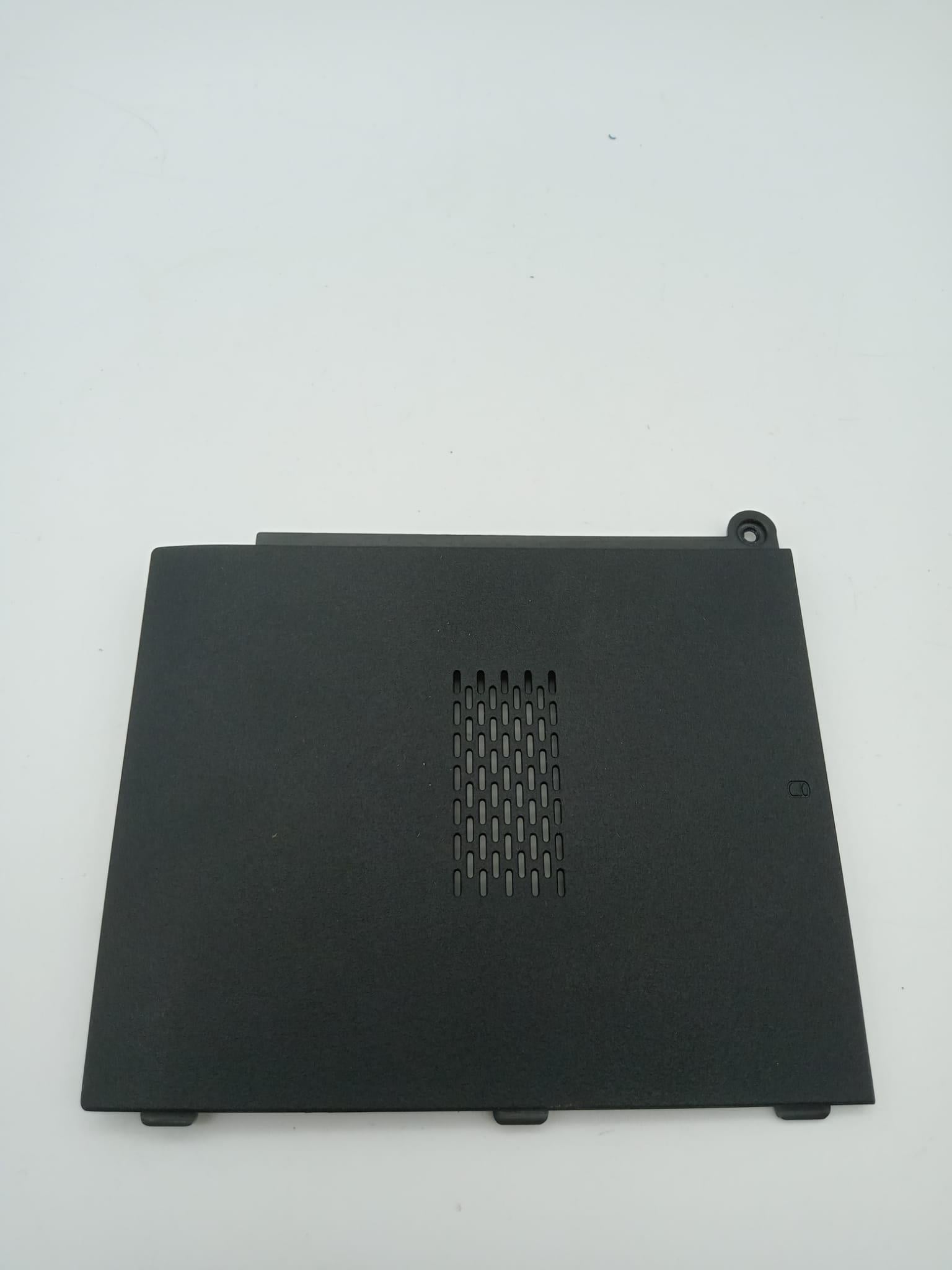 ASUS X70IO Notebook Ram Kapak