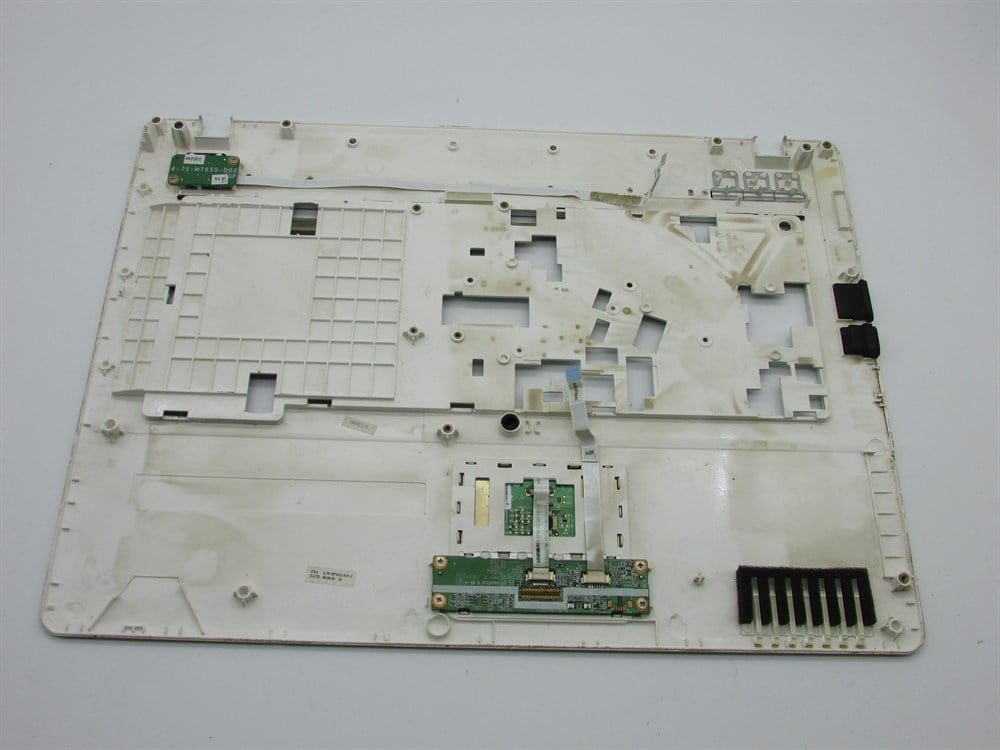 CASPER M760S Notebook Ust Kasa