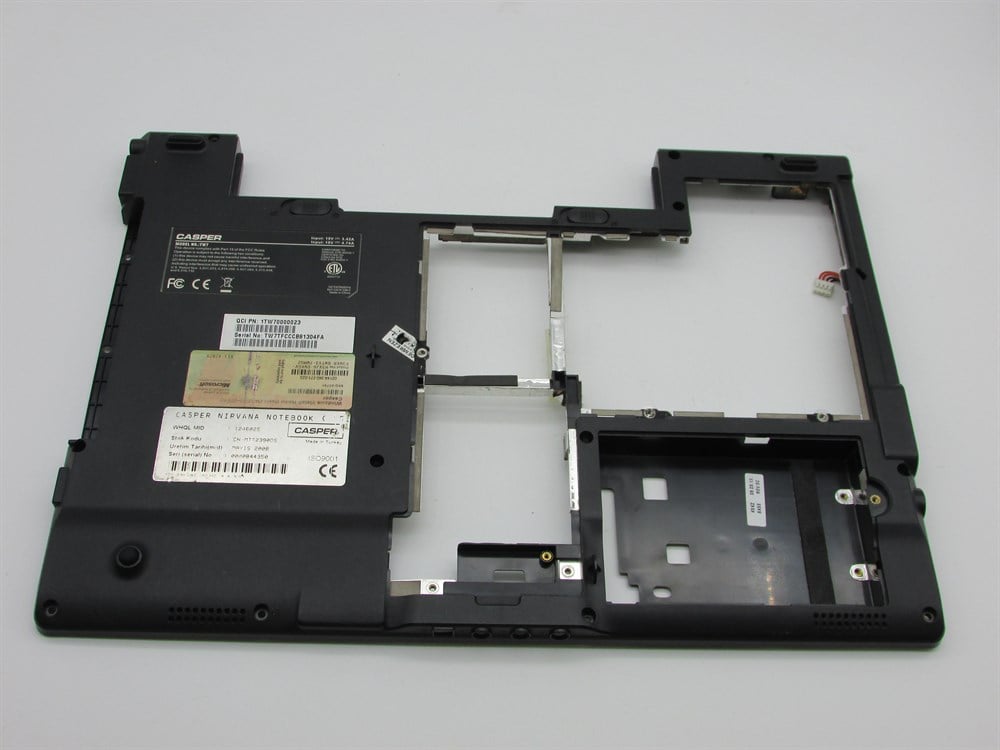 CASPER TW7 Notebook Alt Kasa