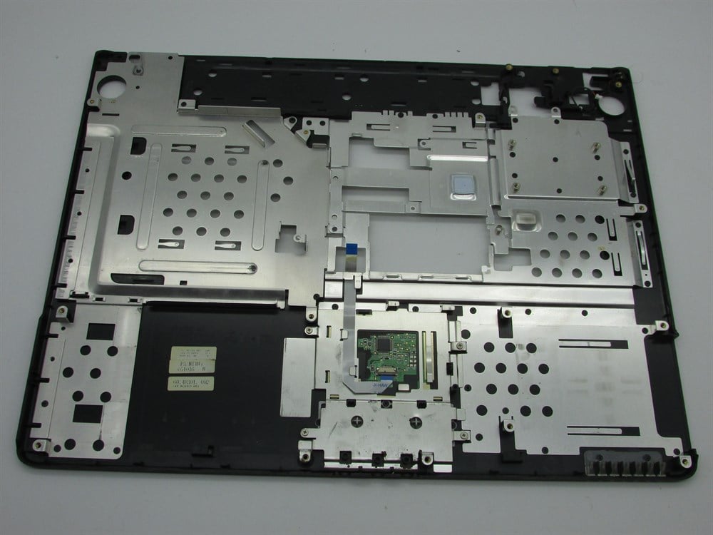 FUJİTSİ SİEMENS AMİLO PRO V2045 MS2176 Notebook Üst Kasa