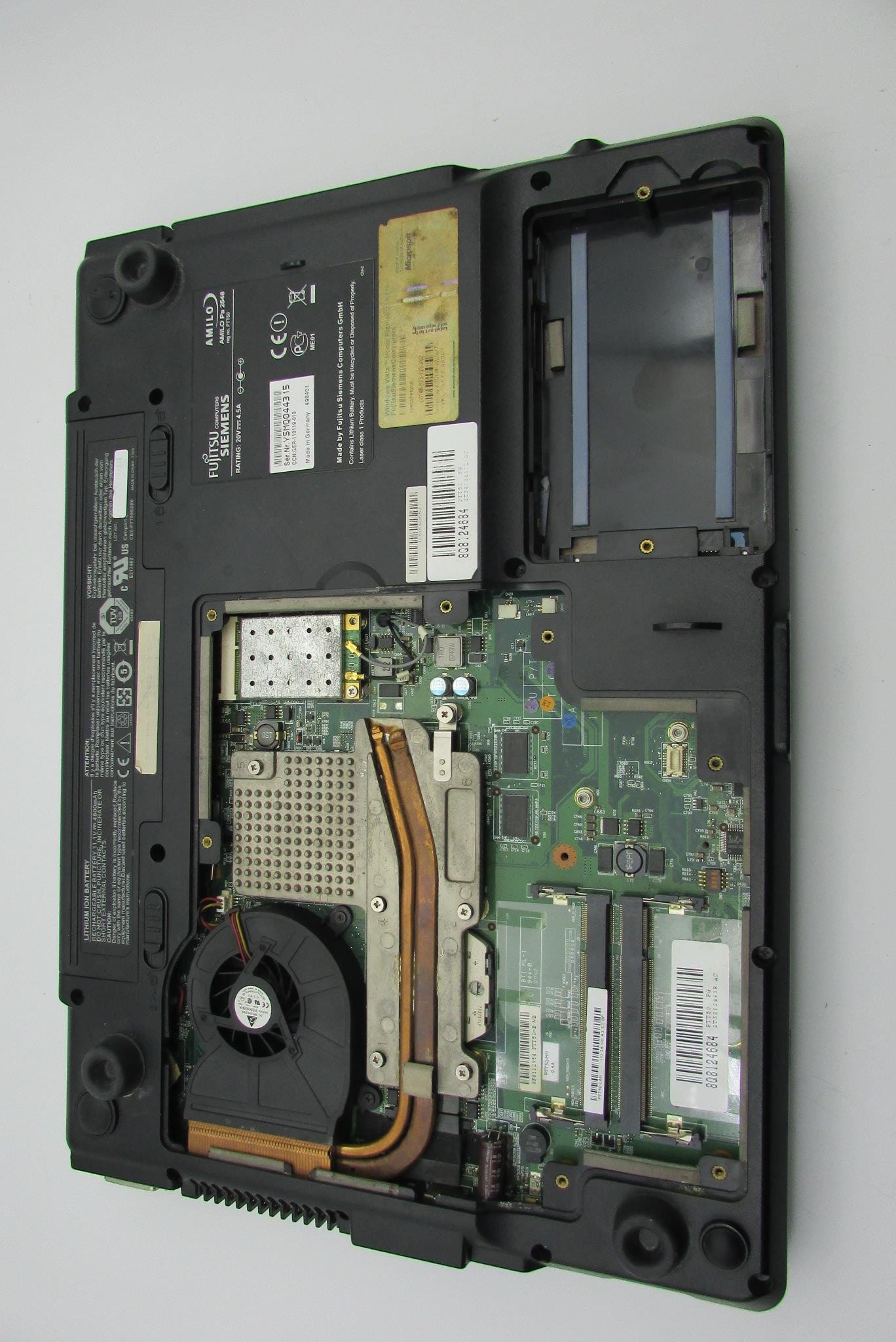 FUJİTSU SIEMENS AMİLO Pa2548 Notebook Yedek Parçalar