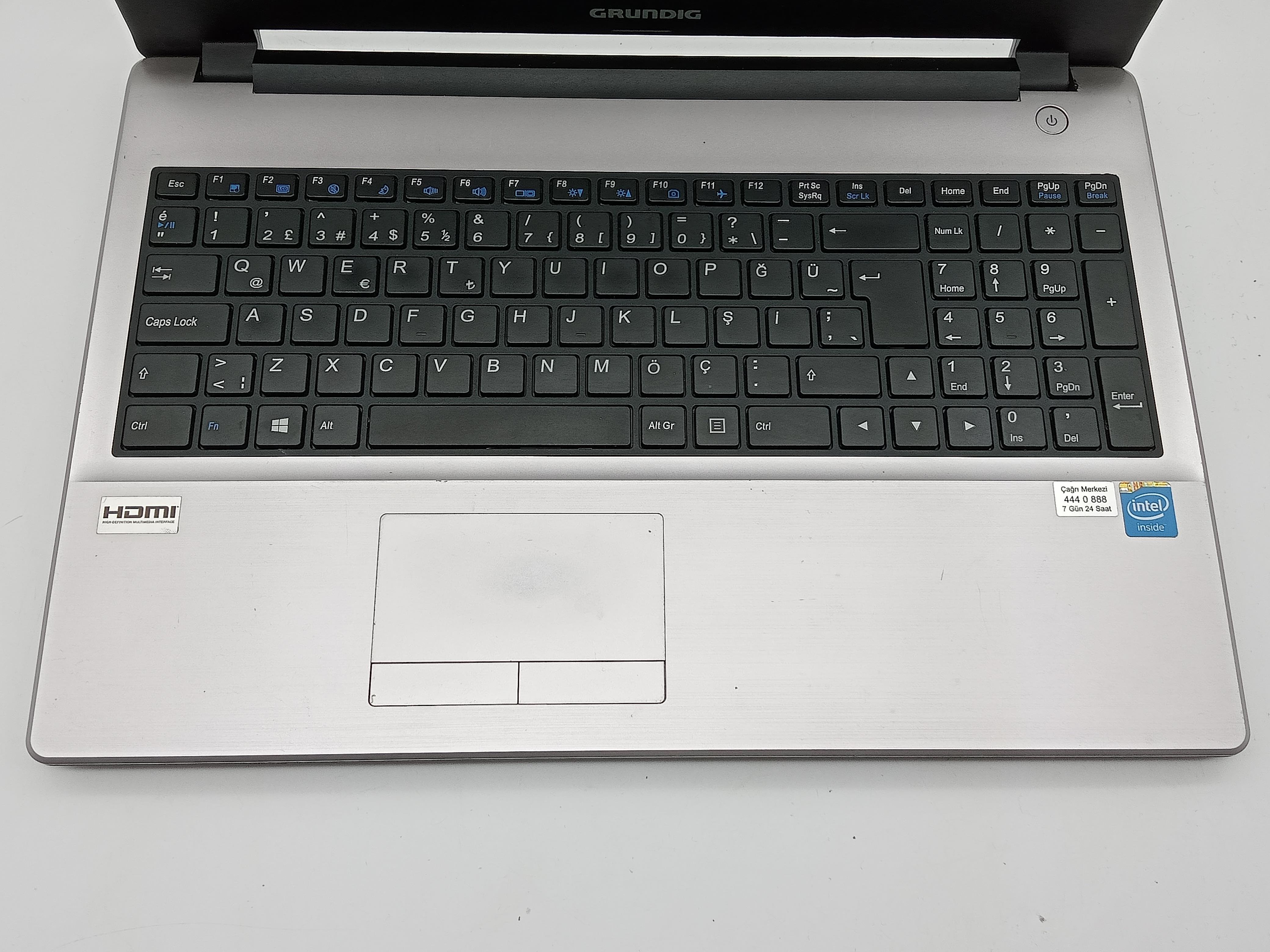 GRUNDİG  GNB 1550 A1B2 İKİNCİ EL NOTEBOOK
