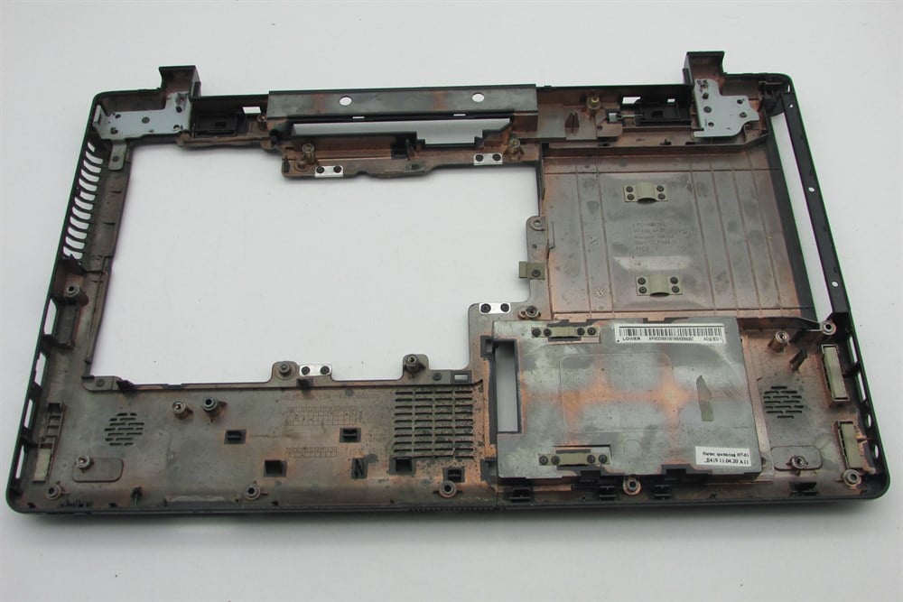 GRUNDİG GNB 1554 A113 Notebook Alt Kasa