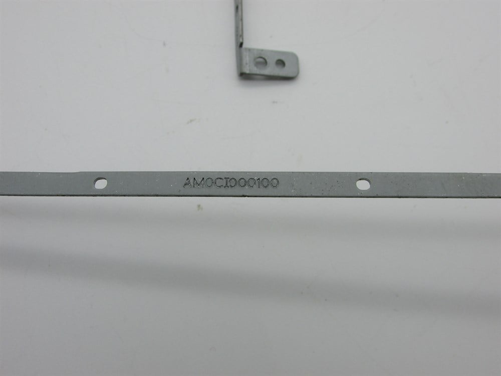 GRUNDİG GNB 1555A2 İ3 Notebook Menteşe