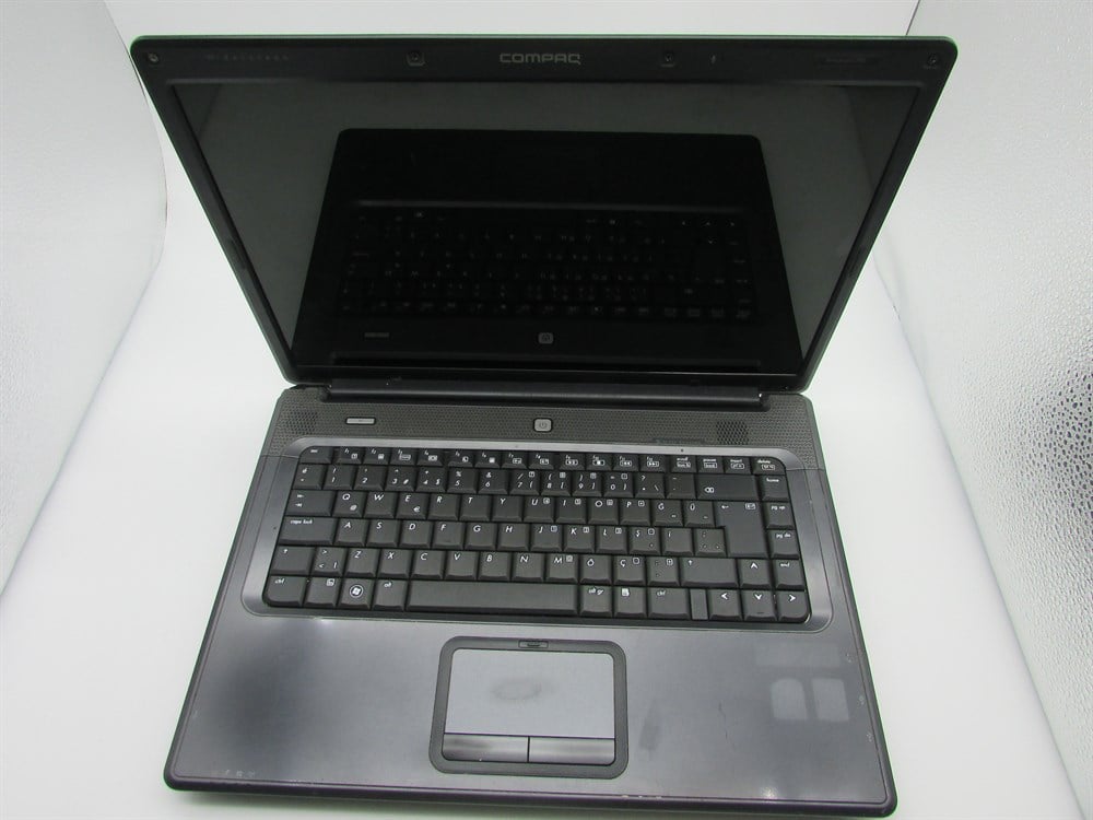HP COMPAQ C700 Notebook