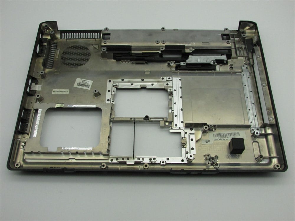HP PRESARİO C700 Notebook Alt Kasa