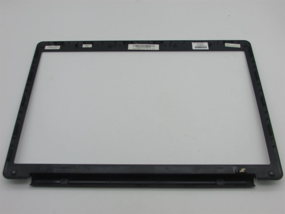 HP PRESERİO V6500 Notebook Lcd Bezel On