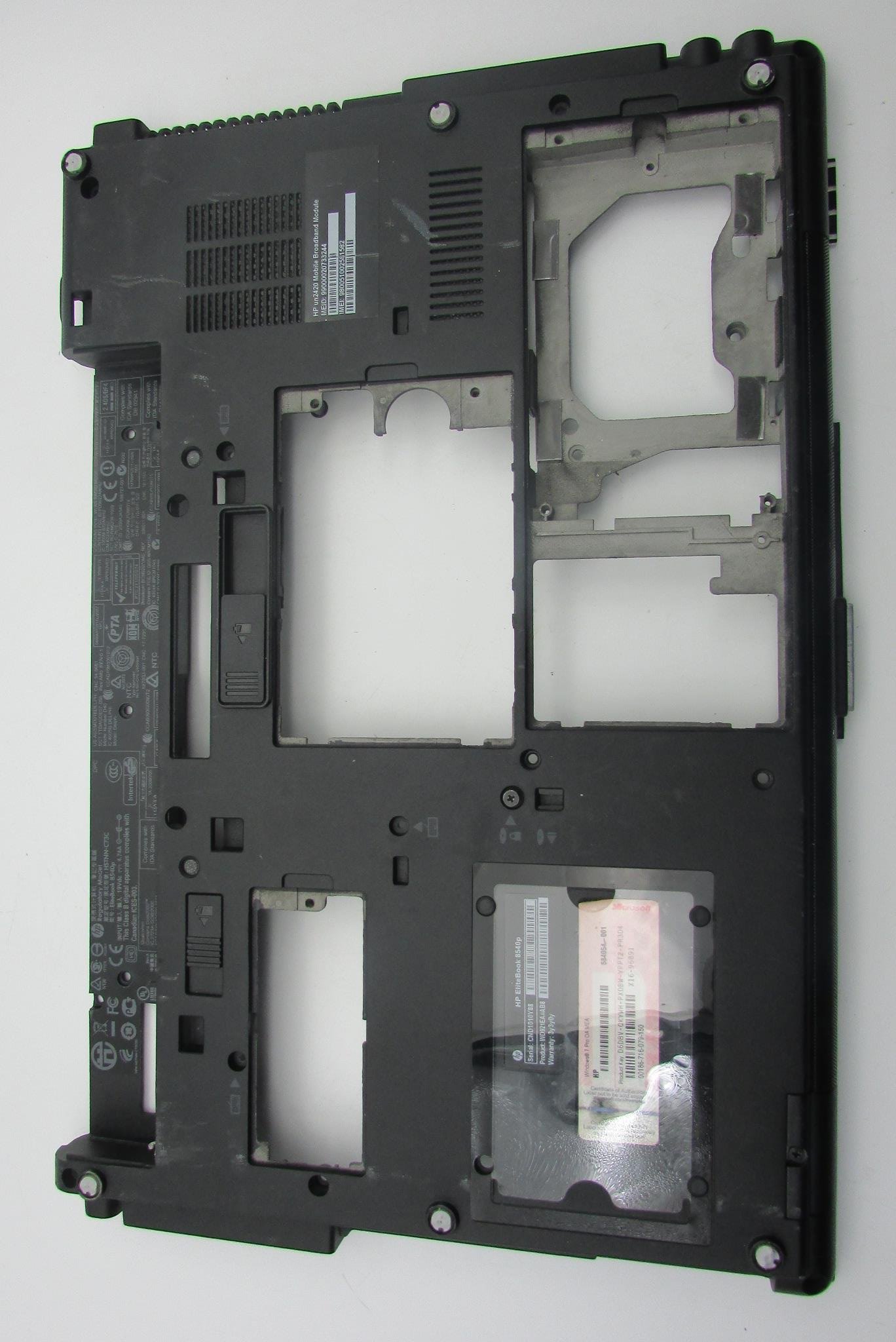 HP un2420 Notebook Alt Kasa