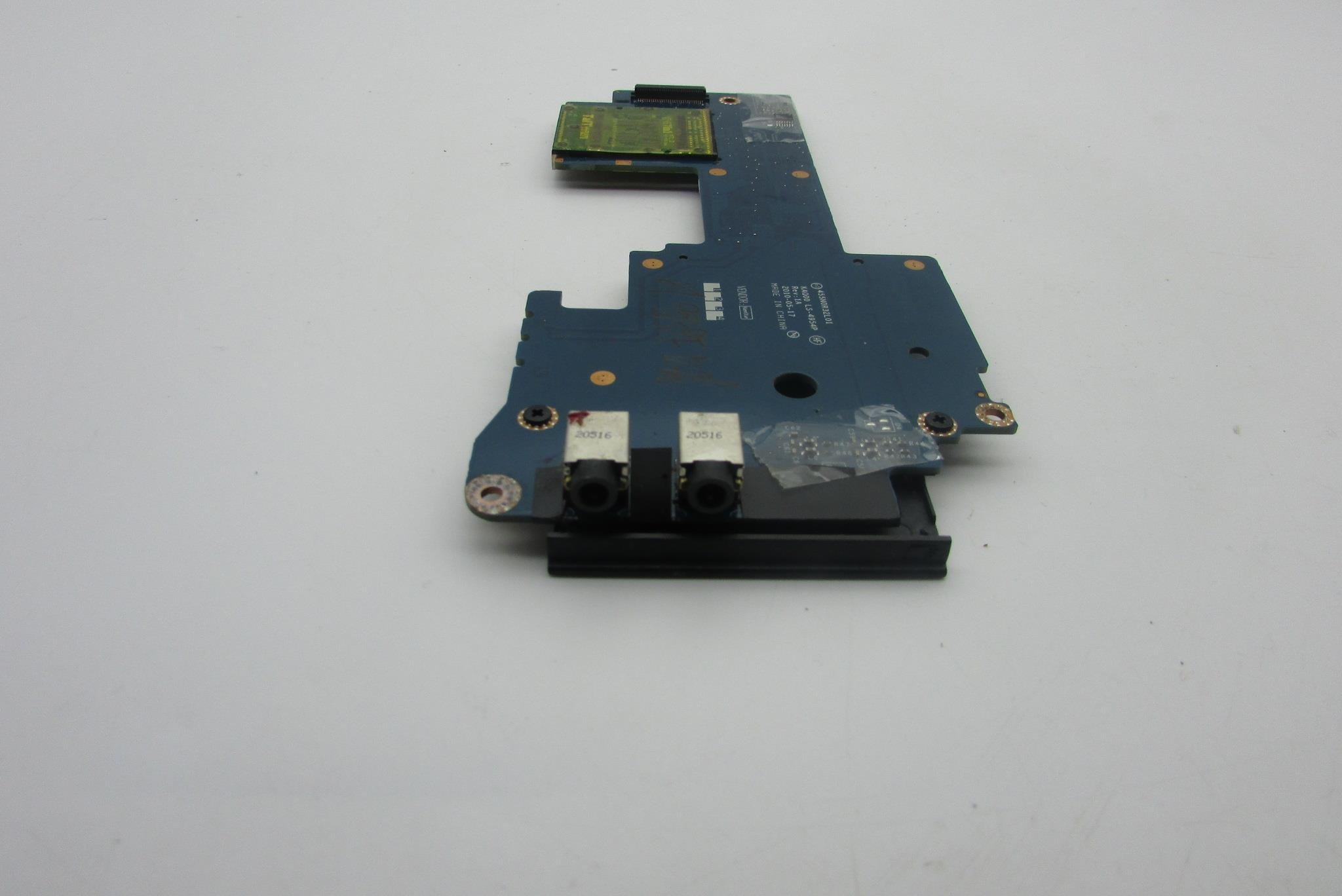 HP un2420 Notebook SD, AUX Portları