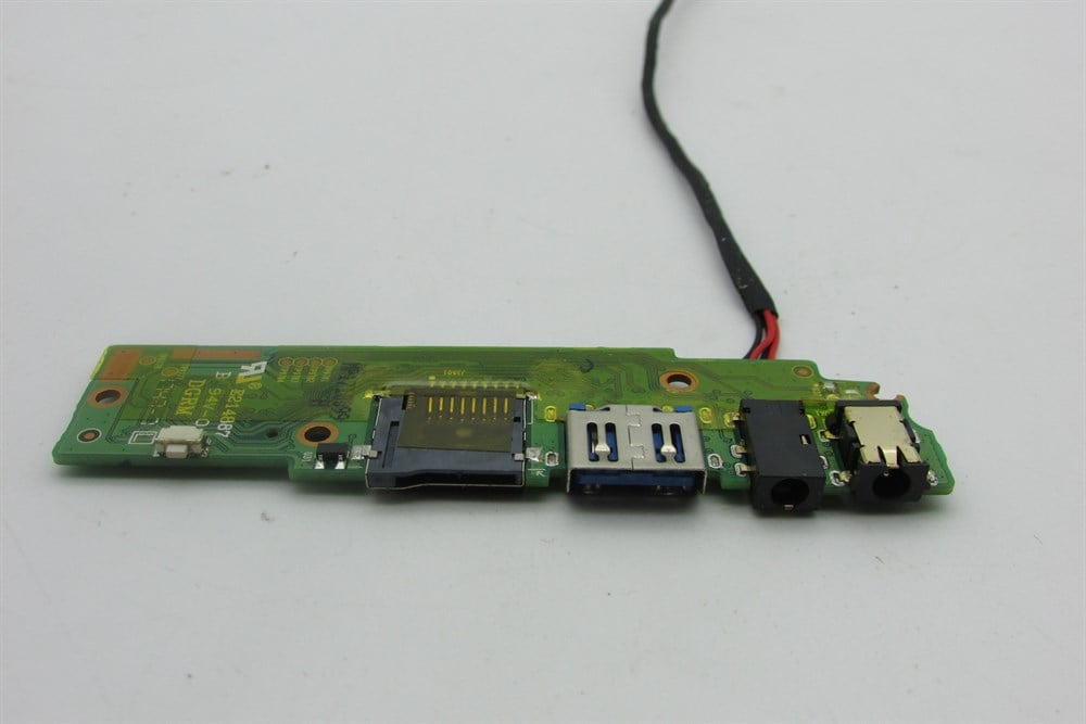 İLİFE TECNOLOGİES ZED AİR3TES Usb Data Soket