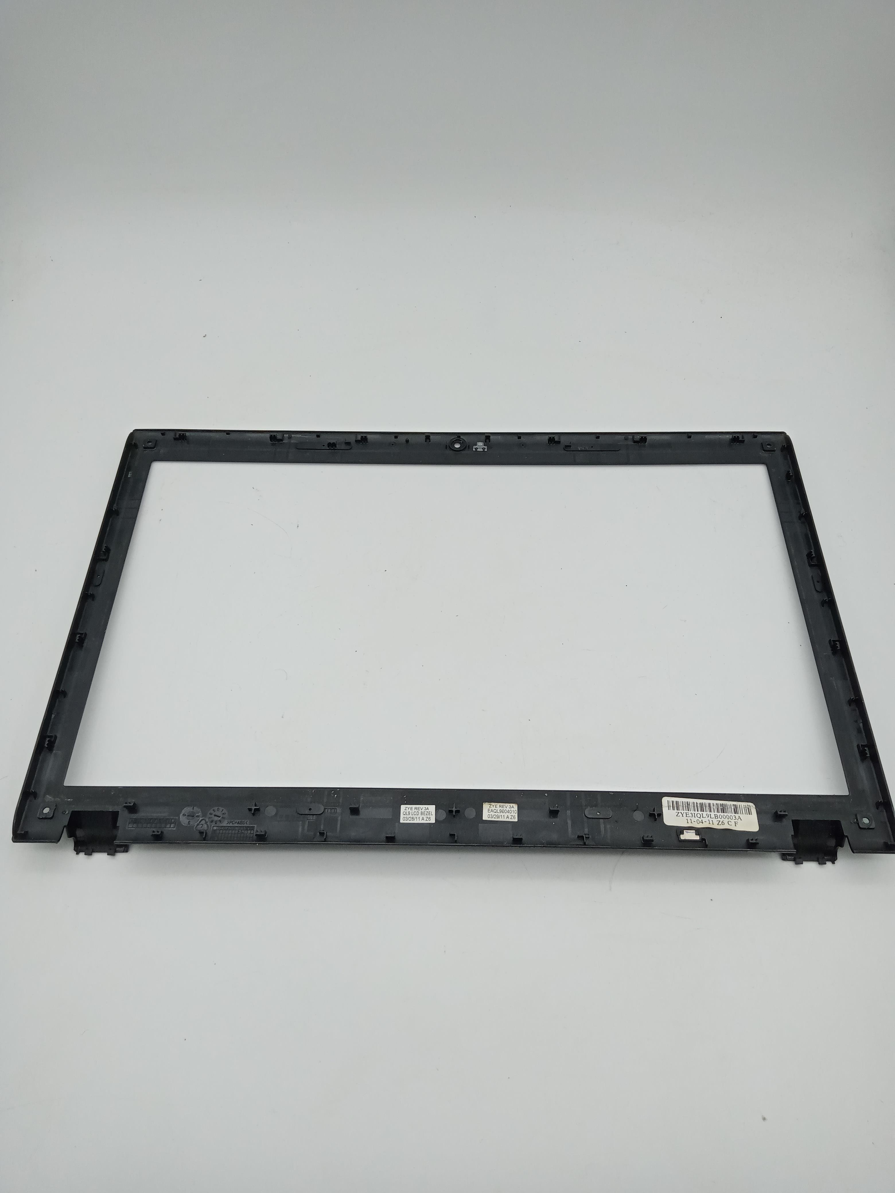 LG A520 A51 Notebook Lcd Bezel Ön
