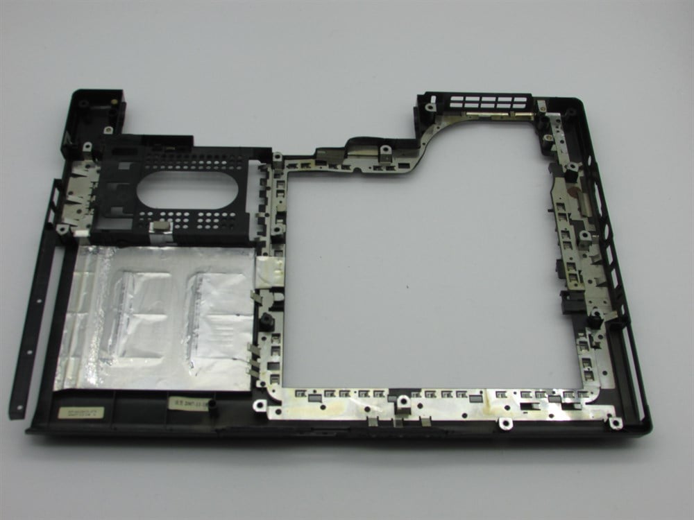 LG E500 Notebook Alt Kasa