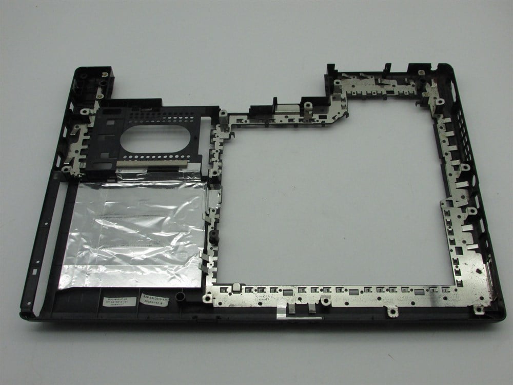 MSI NEC VERSA M370- FM370 Notebook Alt Kasa