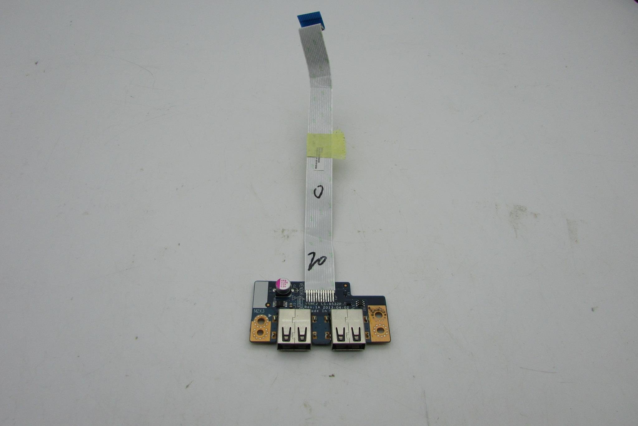 Packard Bell EasyNote Z5WT1, Z5WT3 Usb Soket