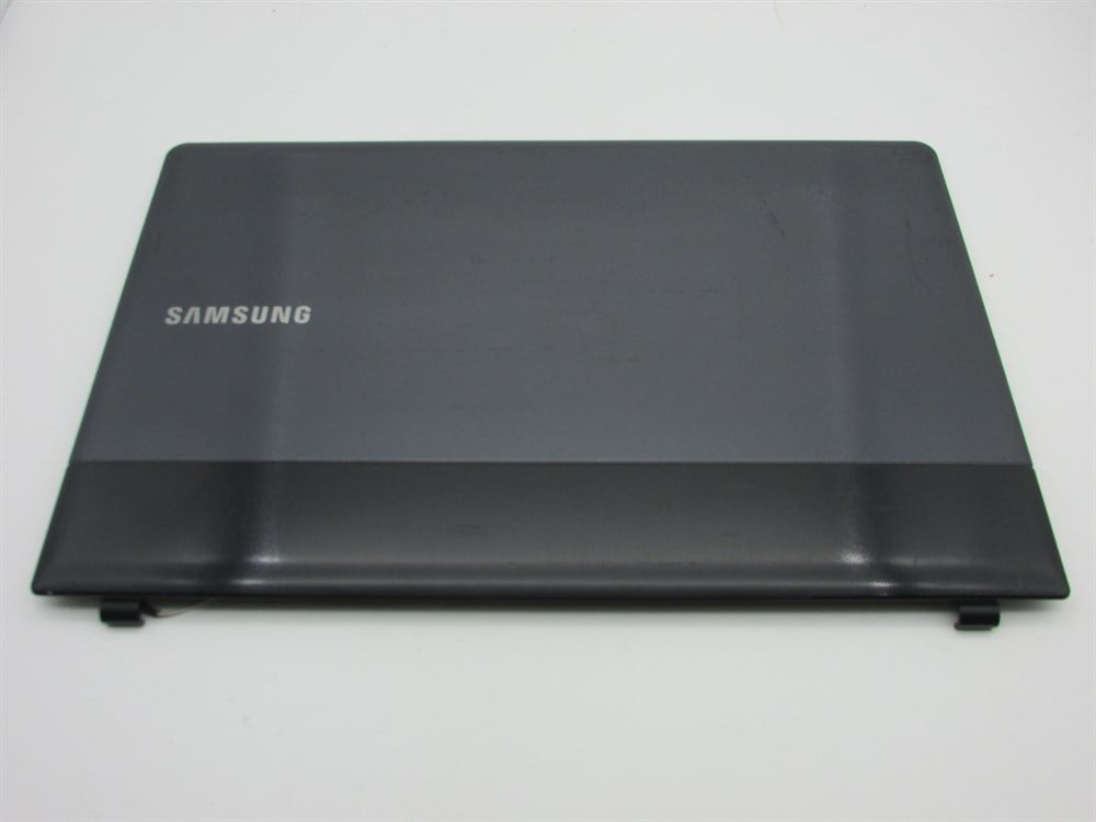 SAMSUNG  NP305 E5A 300E5A Lcd Arka Kapak