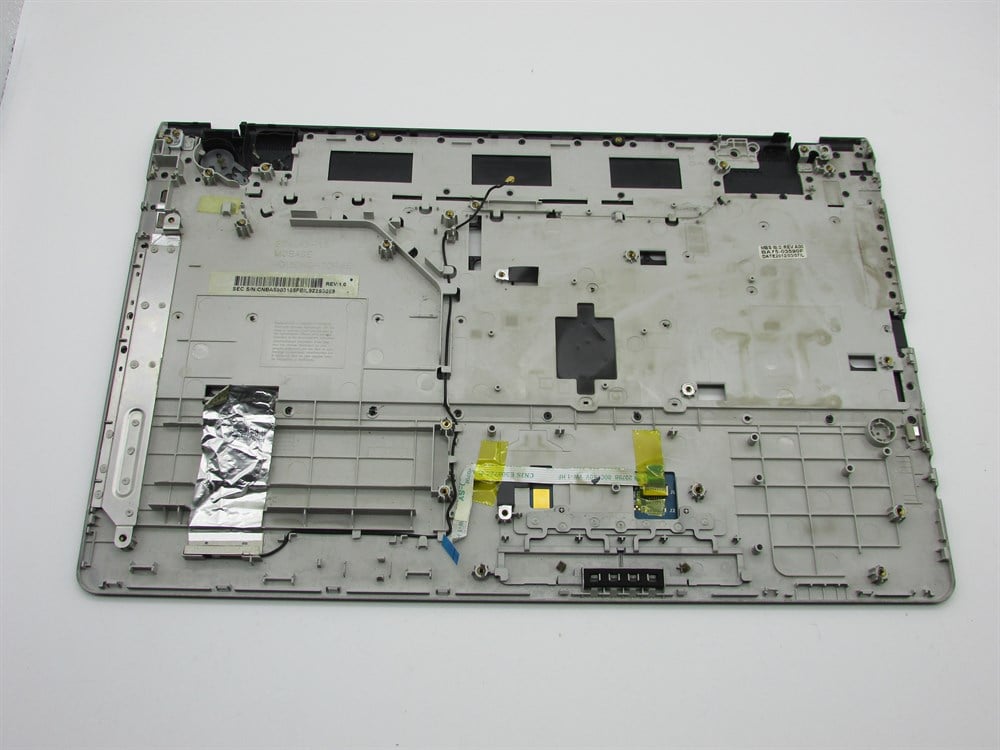 SAMSUNG  NP305 E5A Notebook Ust Kasa