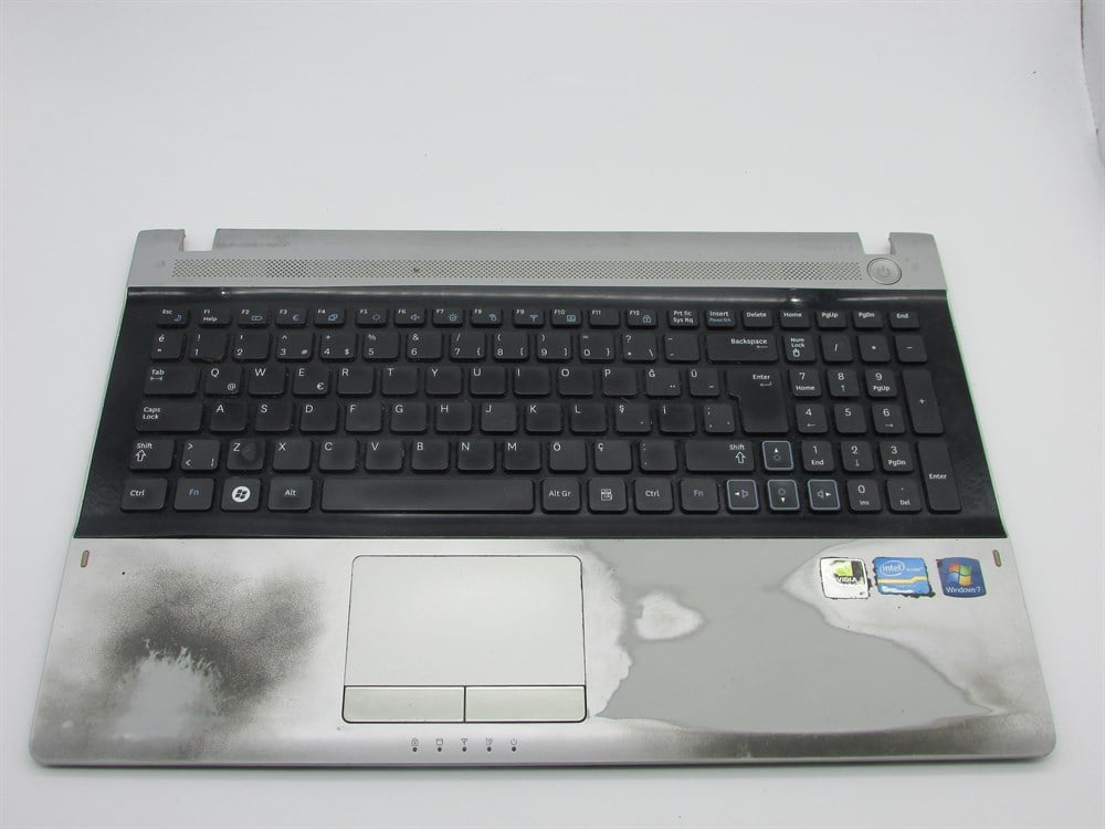 SAMSUNG NP RV510 Üst Kasa