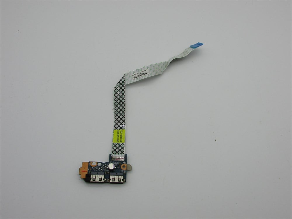 SAMSUNG NP355E5C Notebook  USB Data Soket