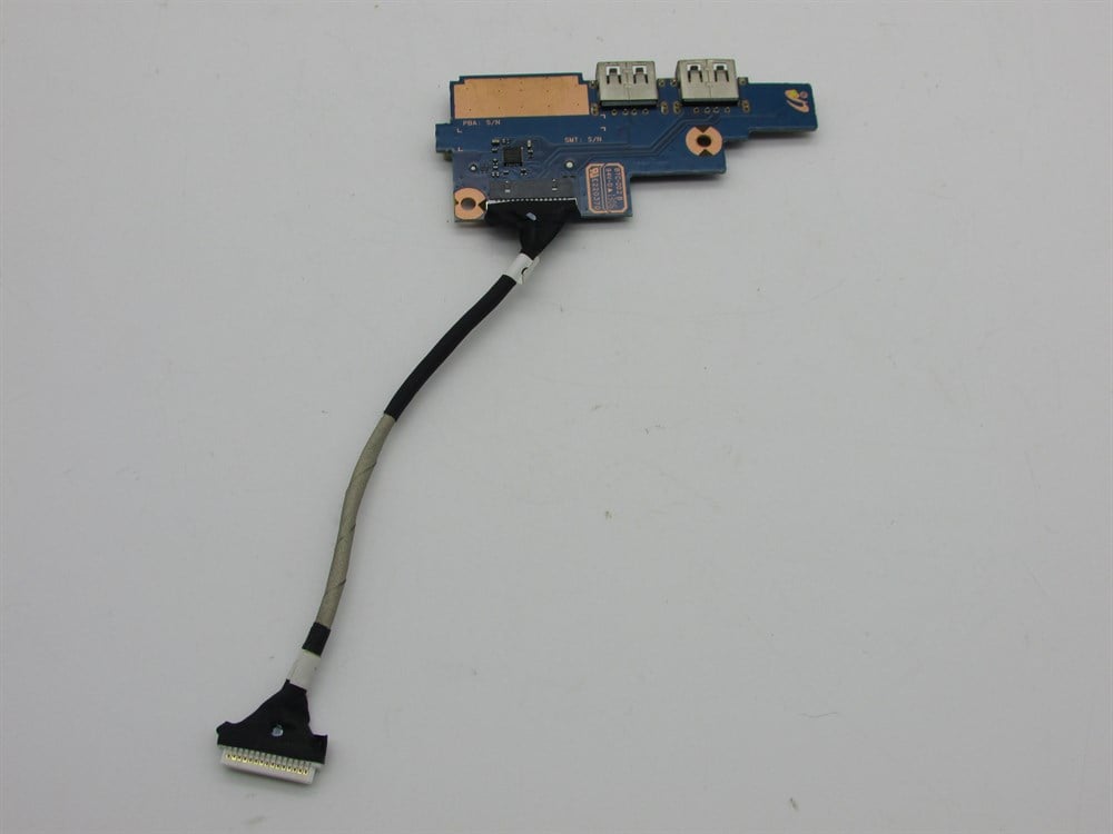 SAMSUNG NP370R5E Notebook USB Soket